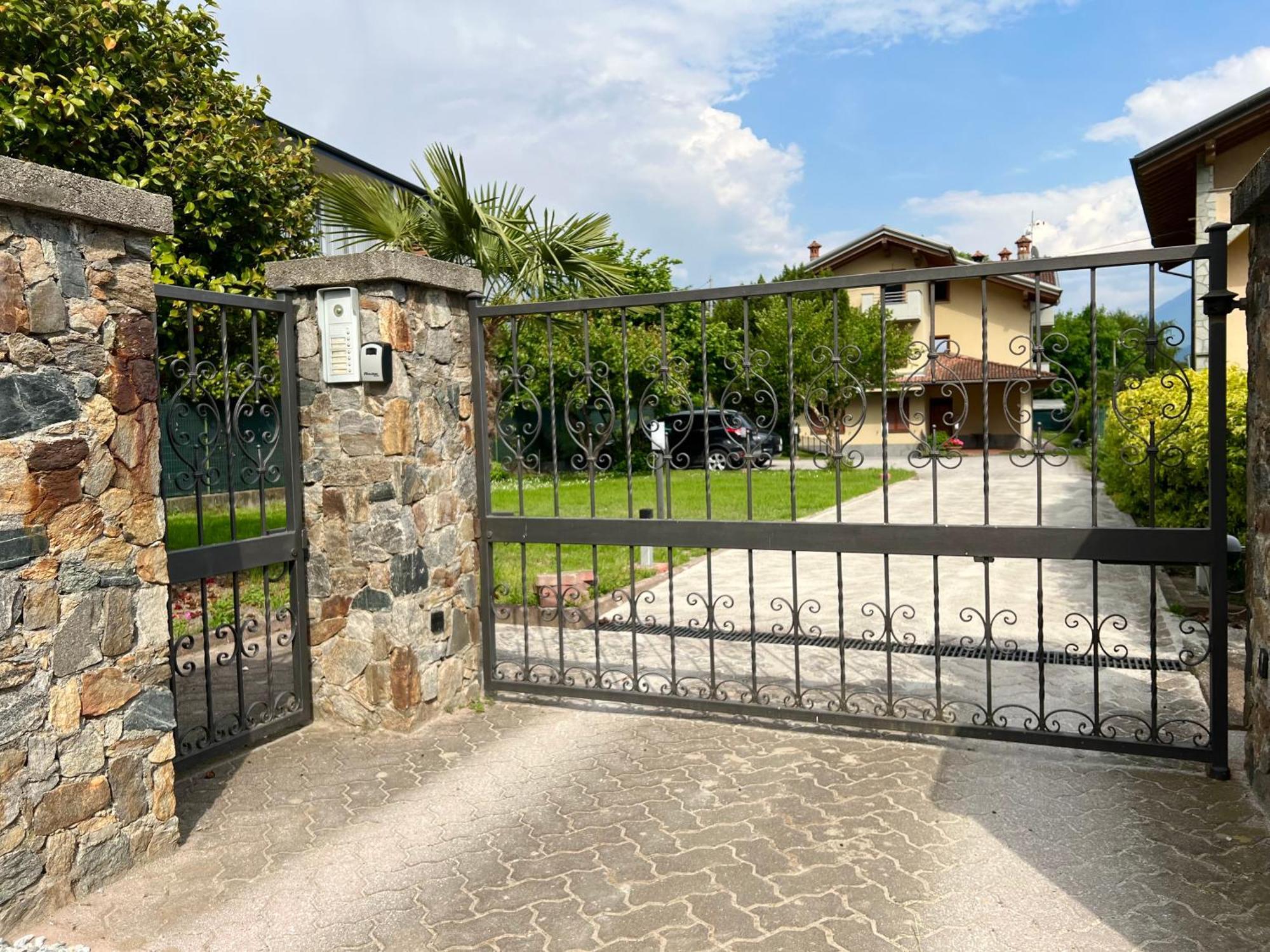 Casa Mimosa The Green View Apartment Domaso Esterno foto