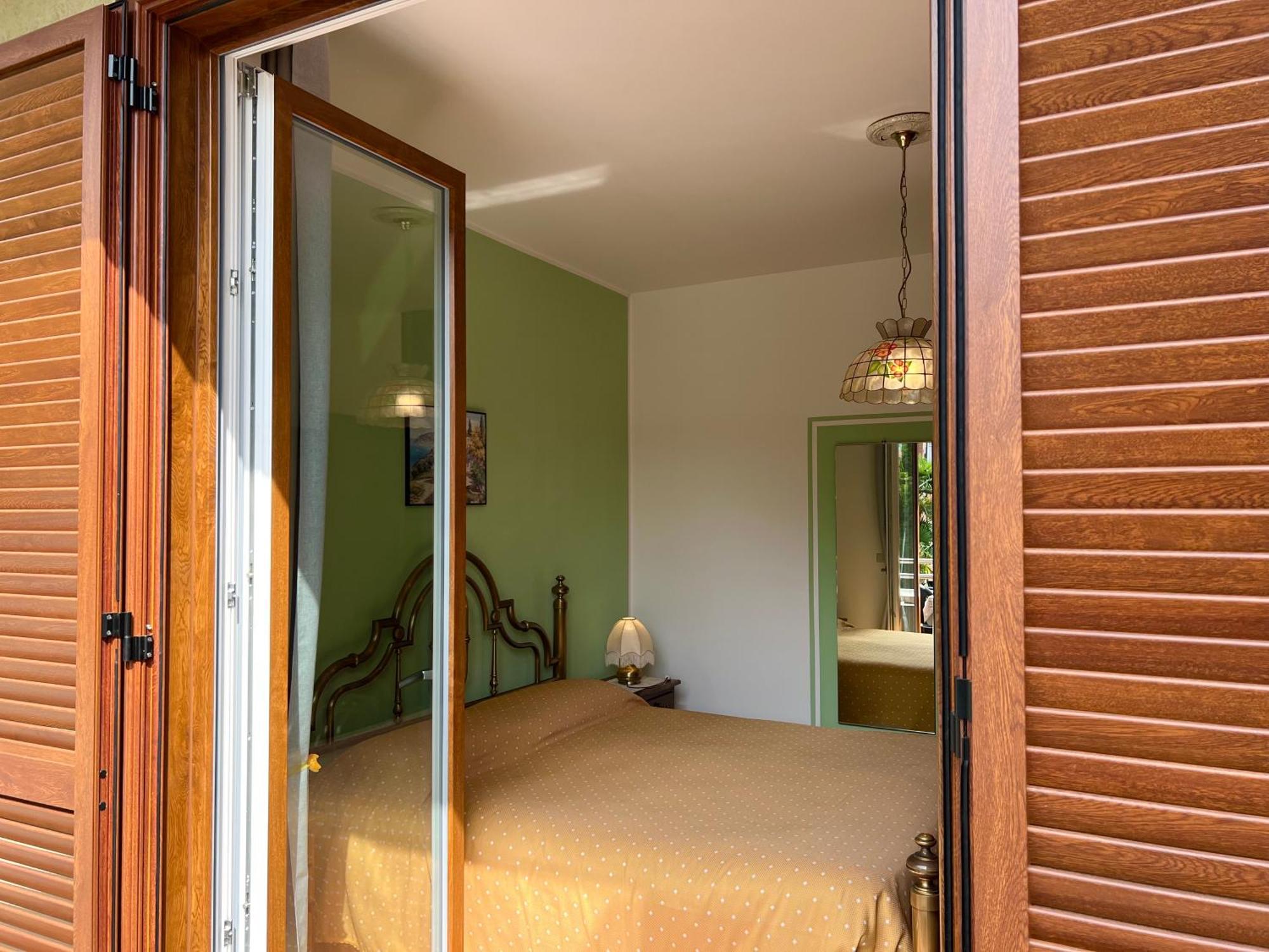 Casa Mimosa The Green View Apartment Domaso Esterno foto