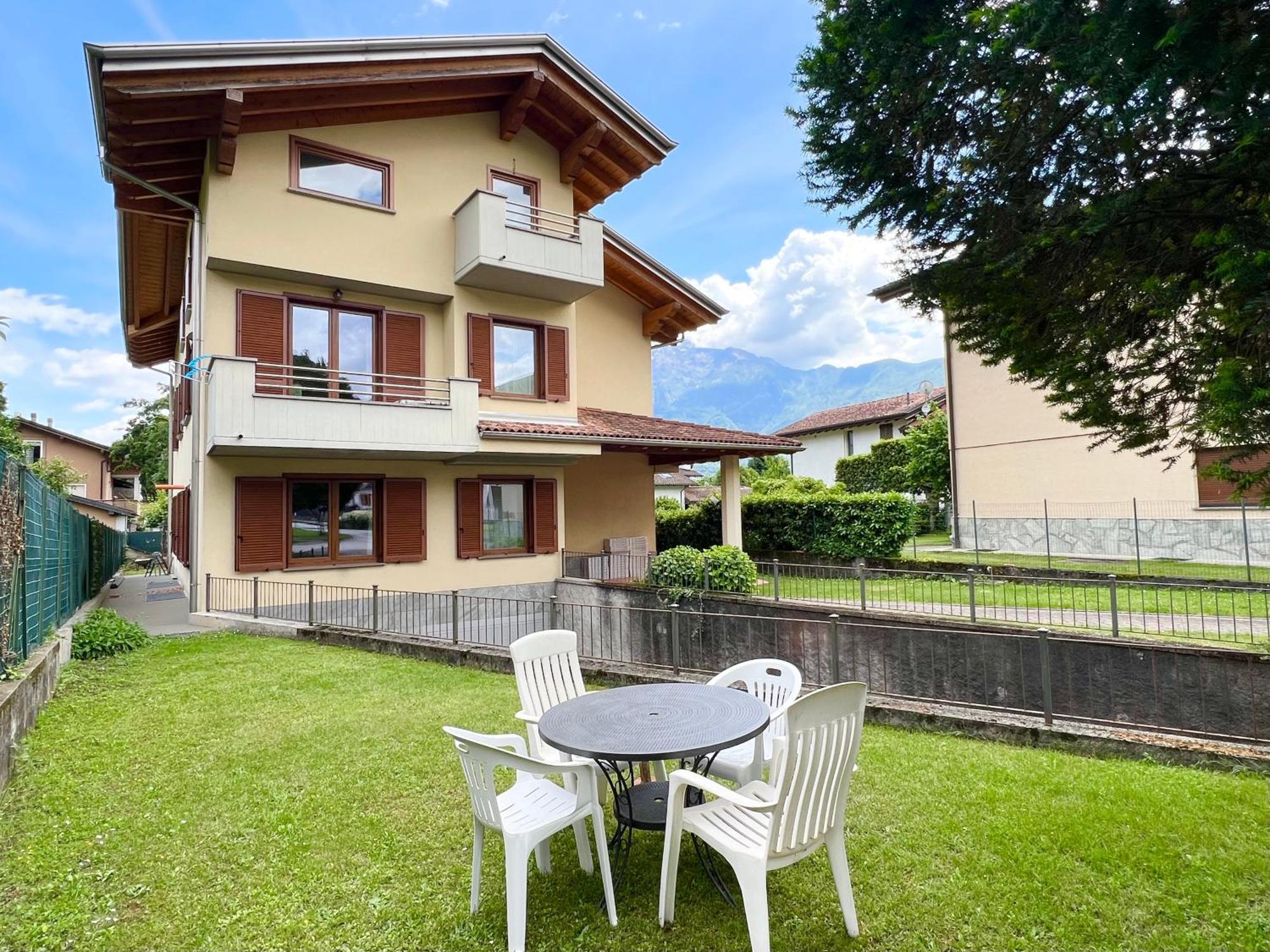 Casa Mimosa The Green View Apartment Domaso Esterno foto